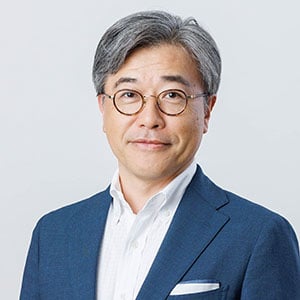 春田真