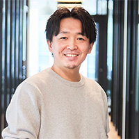 冨士本 康平 氏
